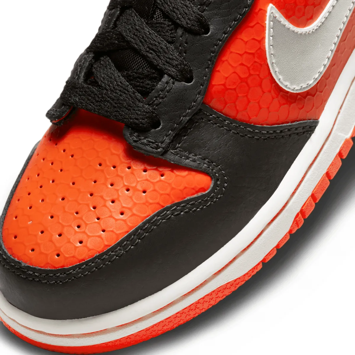 Kid's Dunk Low 'Martian'