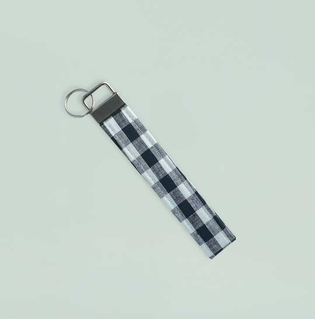 Kiki & Co Black & White Gingham Linen Key Chain