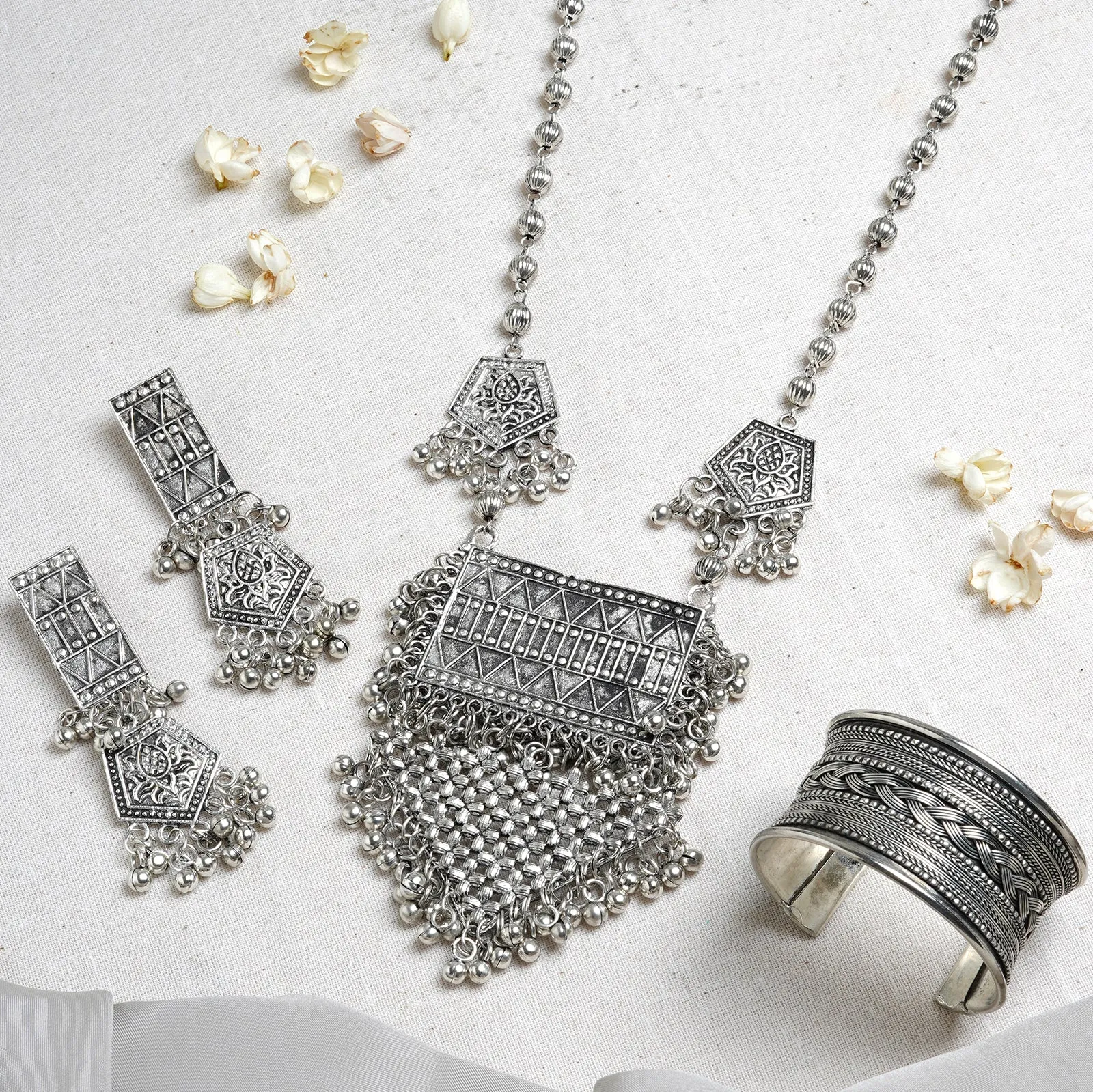 Teejh Ambali Silver Oxidised Jewelry Gift Set